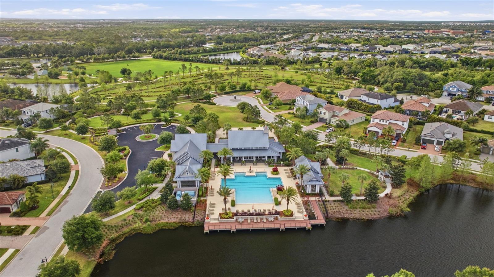 ARBOR GRANDE - Residential