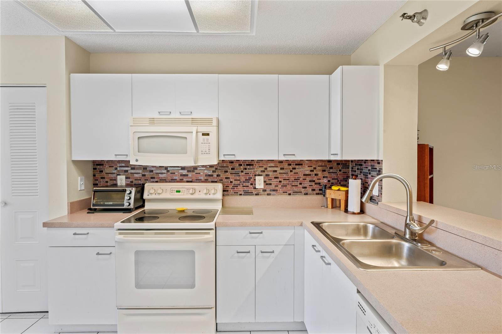 THE LINKS AT PINEBROOK PH III - Residential