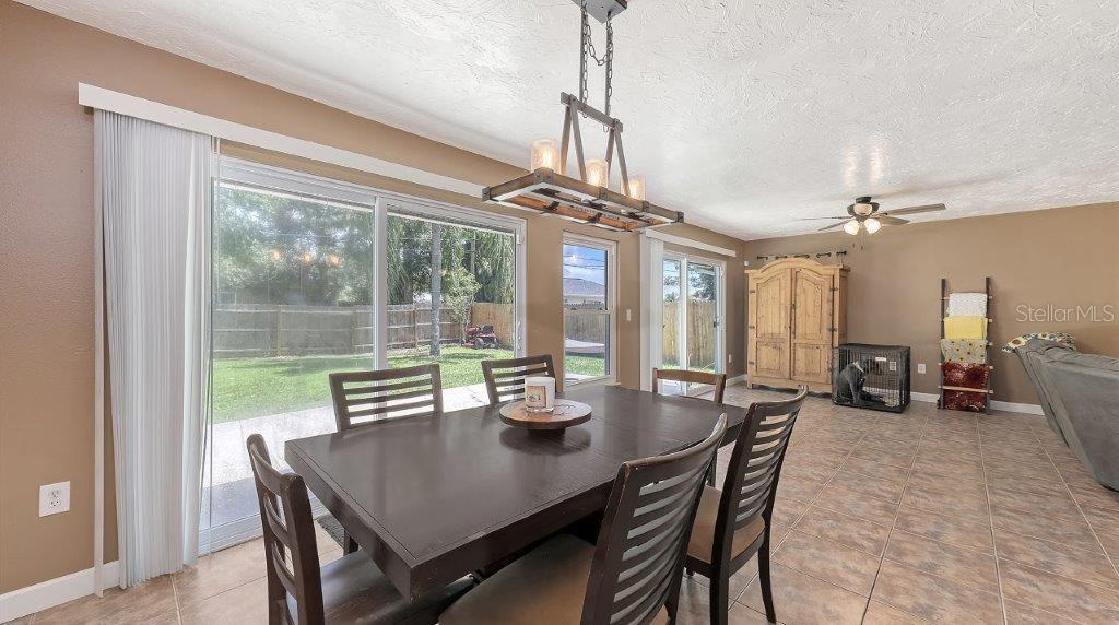 LAKE SARASOTA - Residential