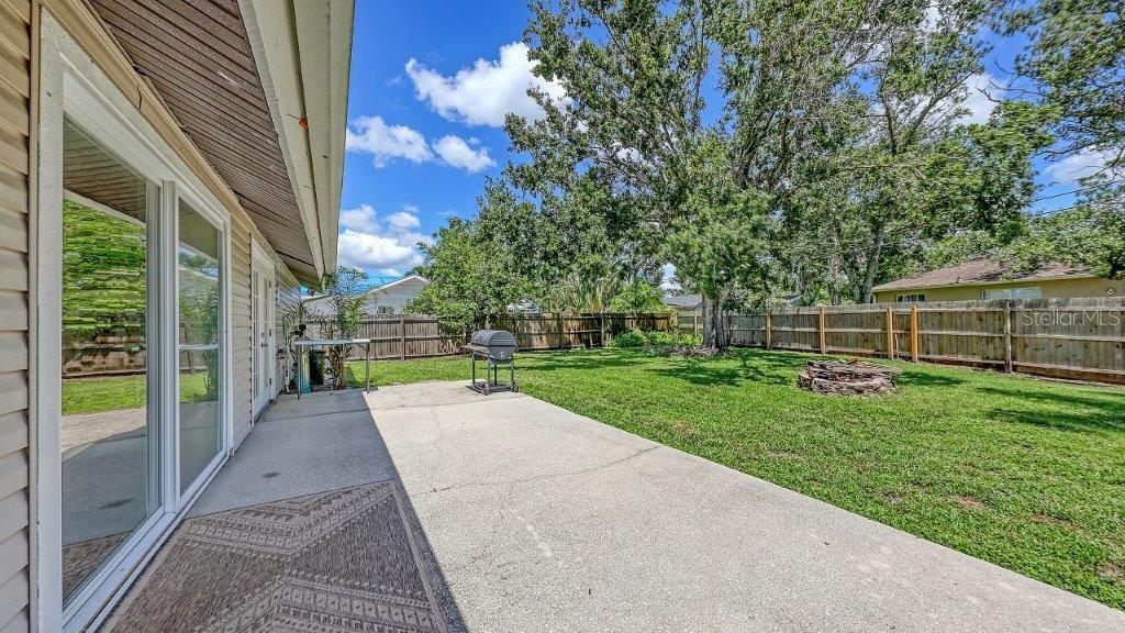 LAKE SARASOTA - Residential