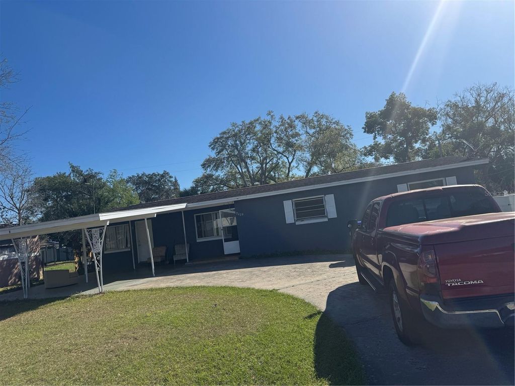 Photo of 2429 Healy Drive, Orlando, FL 32818 (MLS # O6391075)