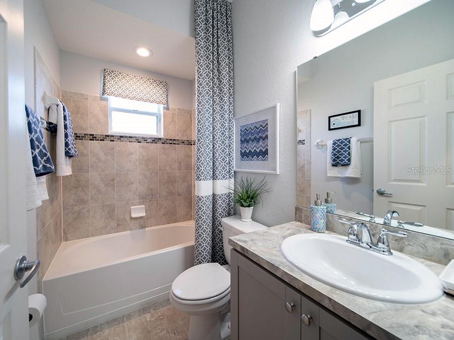 SUMMERCREST - Residential