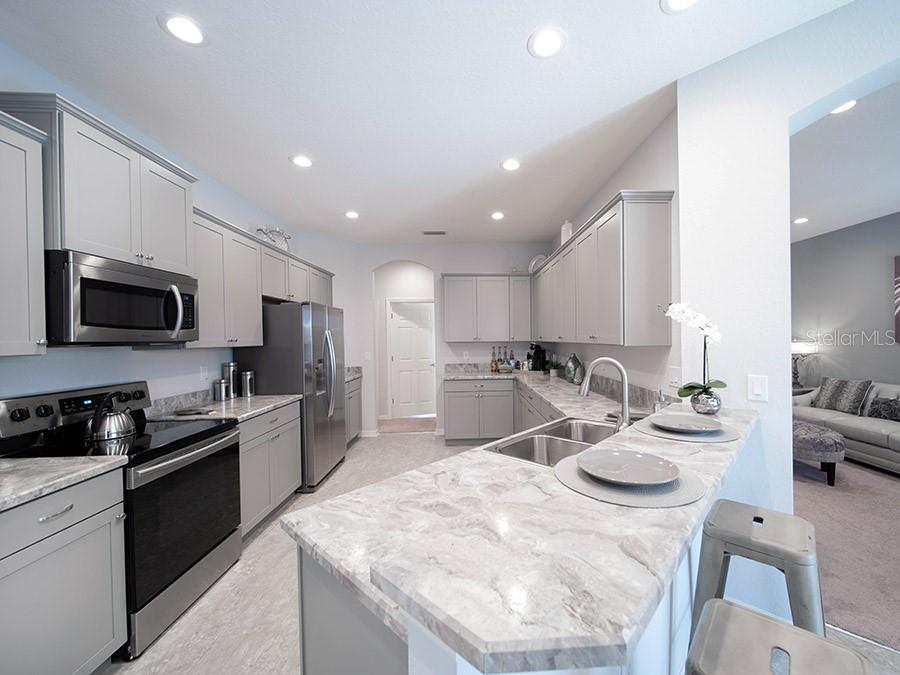 SUMMERCREST - Residential