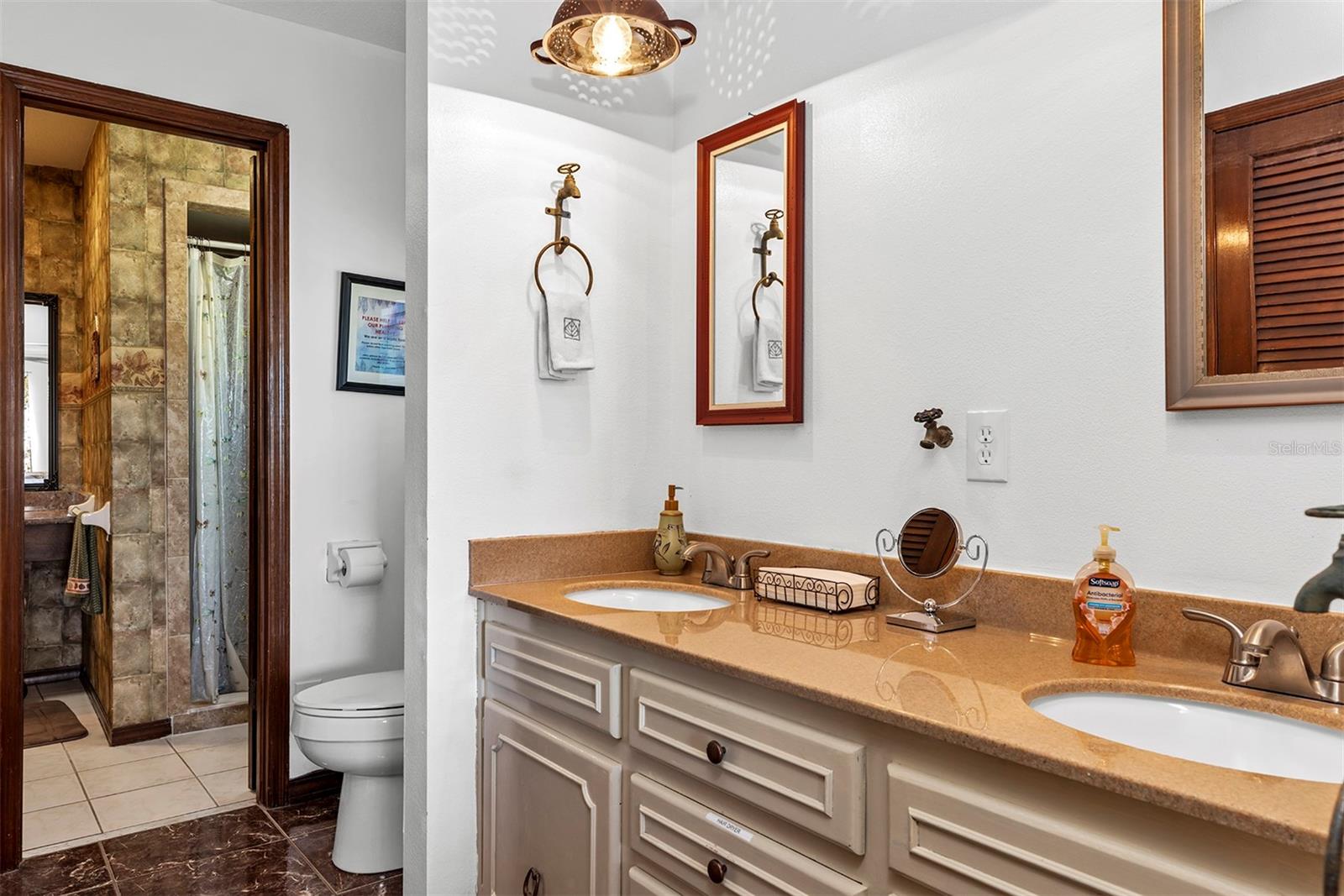 GRIFFIN VIEW ESTATES - Residential