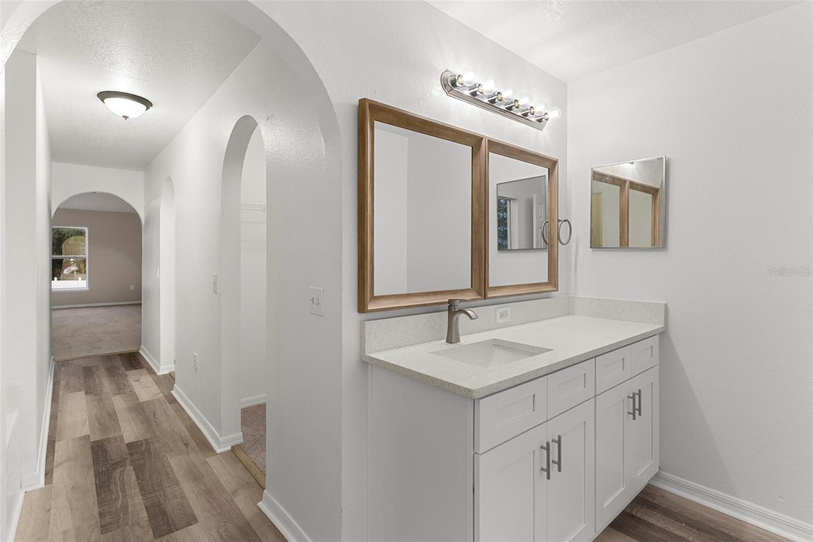 RANDA RDG PH 01 - Residential