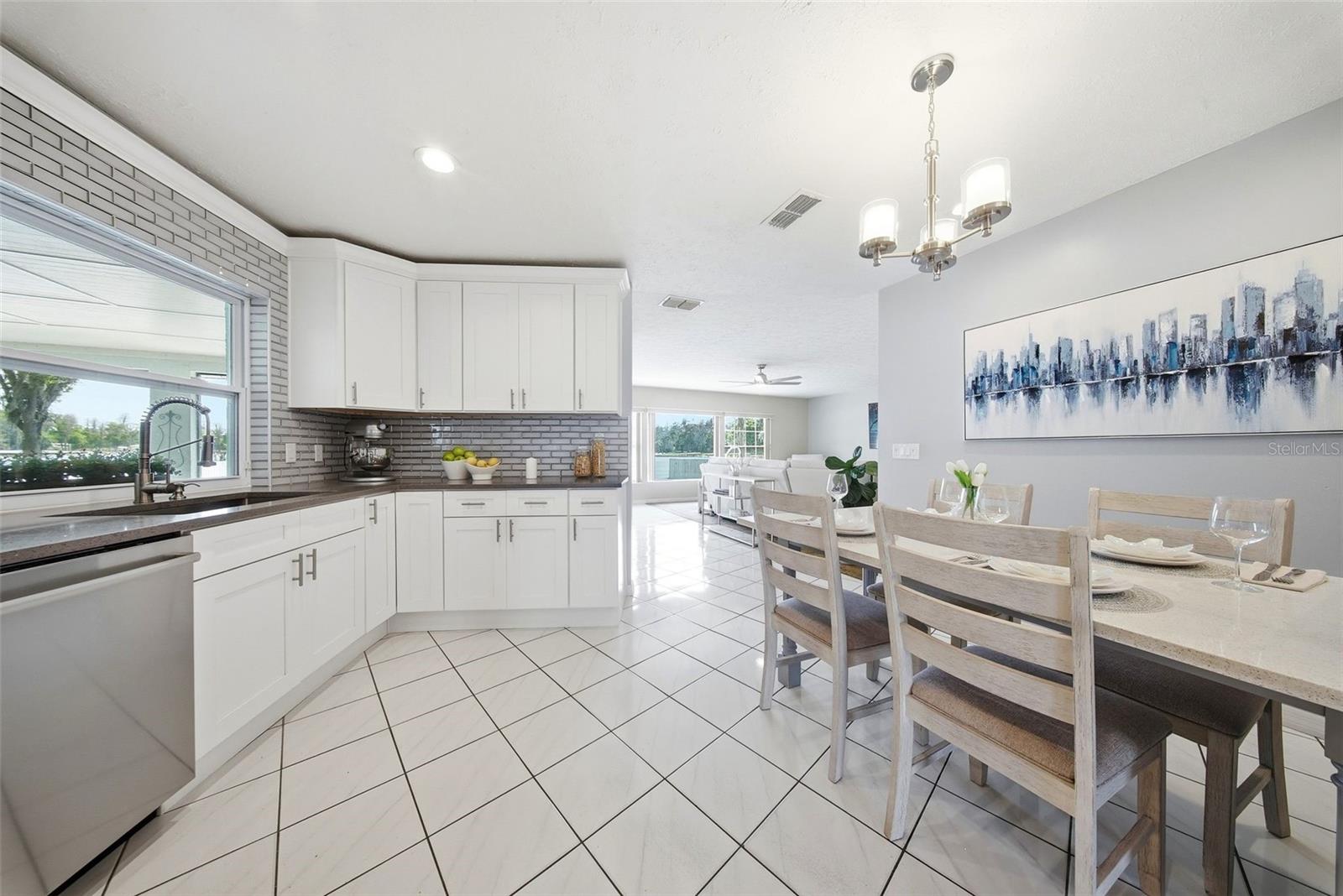 HOLLY LAKE ESTATES - Residential