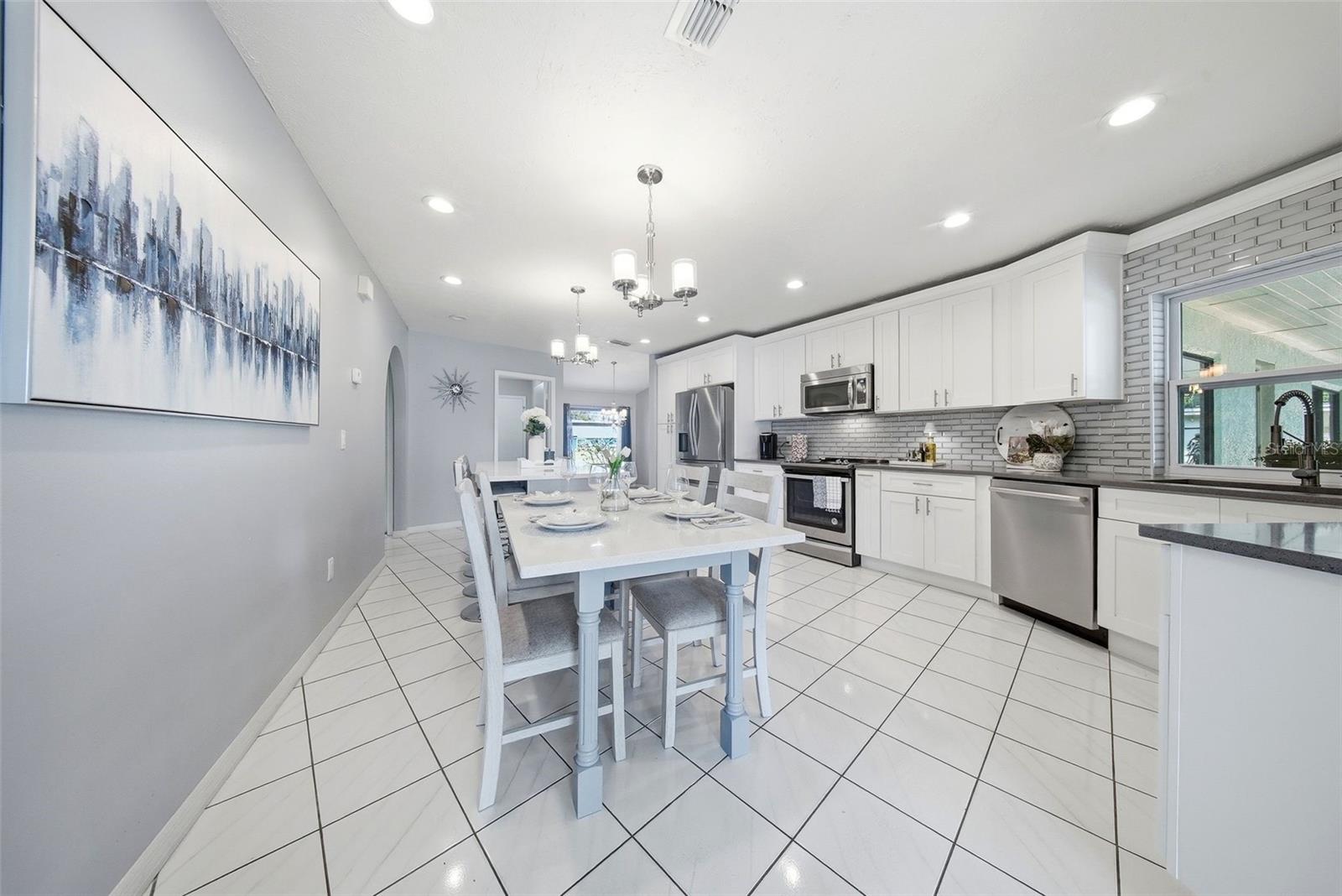 20140 W COUNTY LINE ROAD