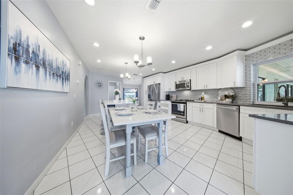 Photo of 20140 W County Line Road, Lutz, FL 33558 (MLS # TB8492501)