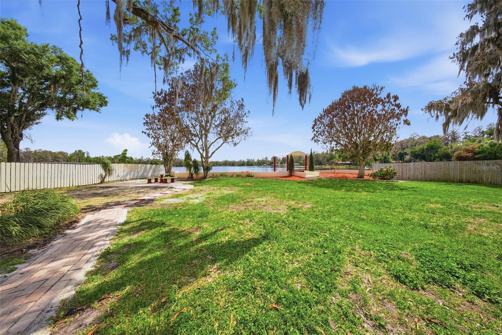 HOLLY LAKE ESTATES - Residential