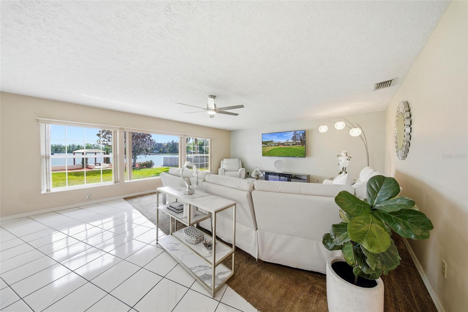 HOLLY LAKE ESTATES - Residential