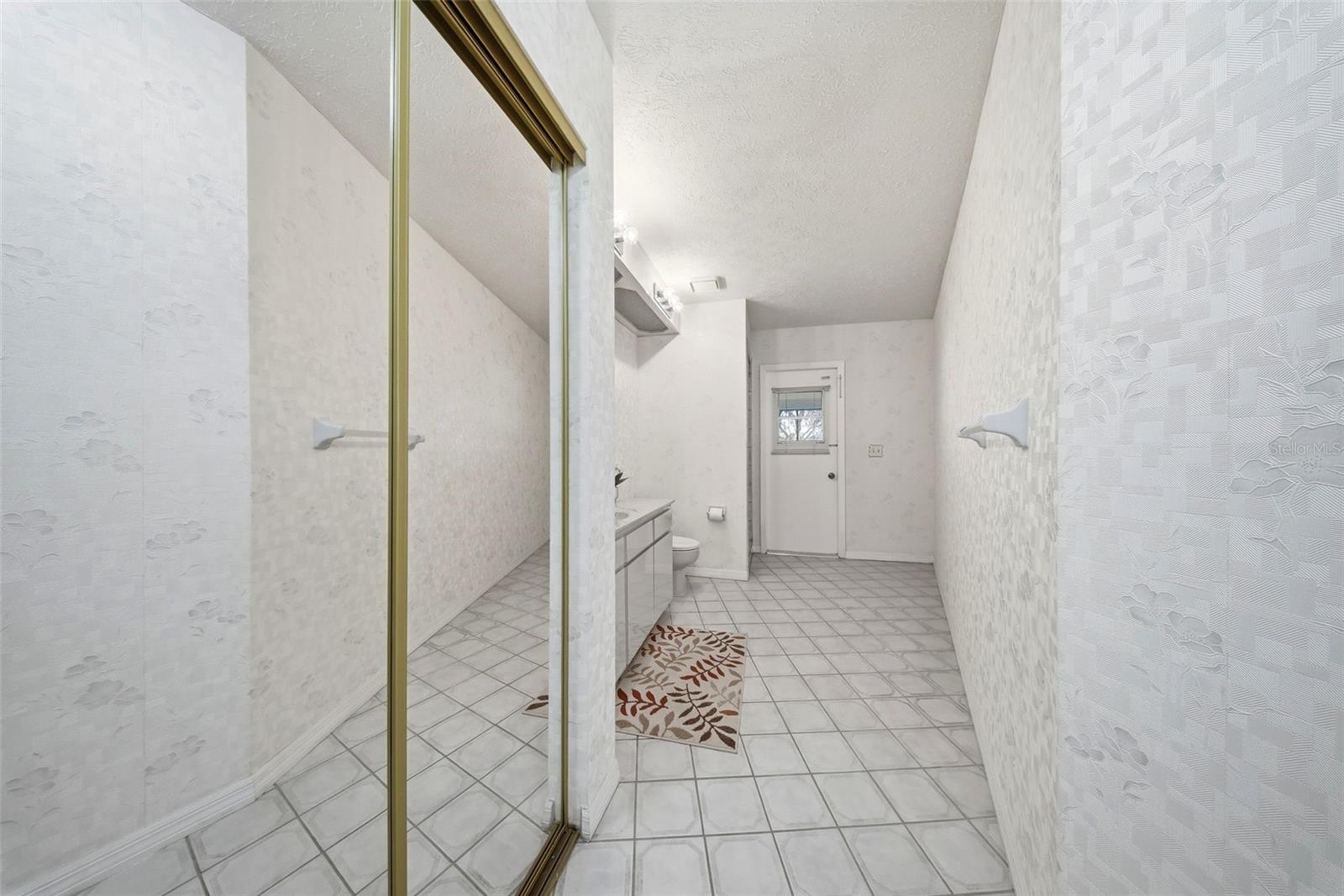 HOLLY LAKE ESTATES - Residential