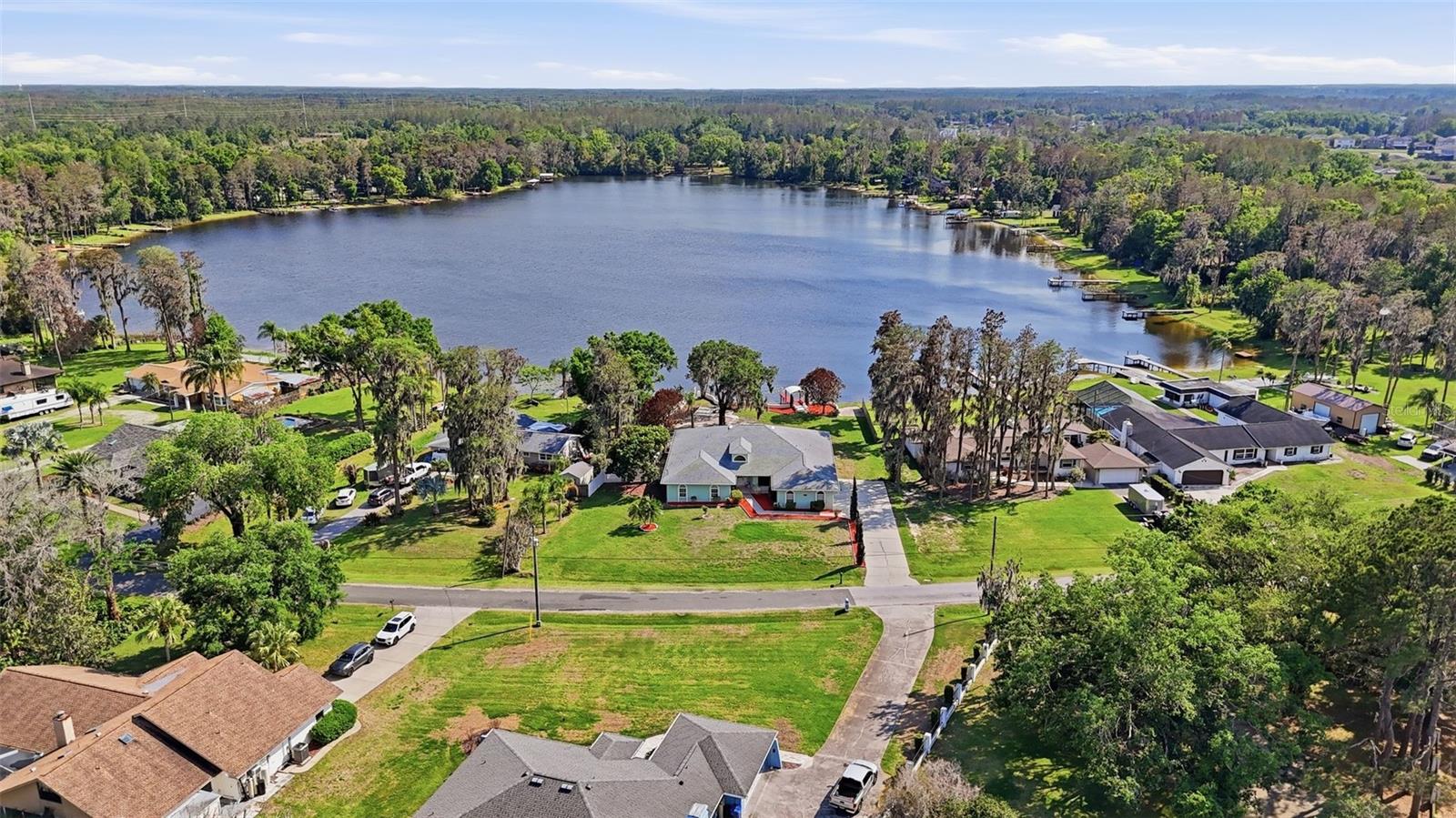 HOLLY LAKE ESTATES - Residential