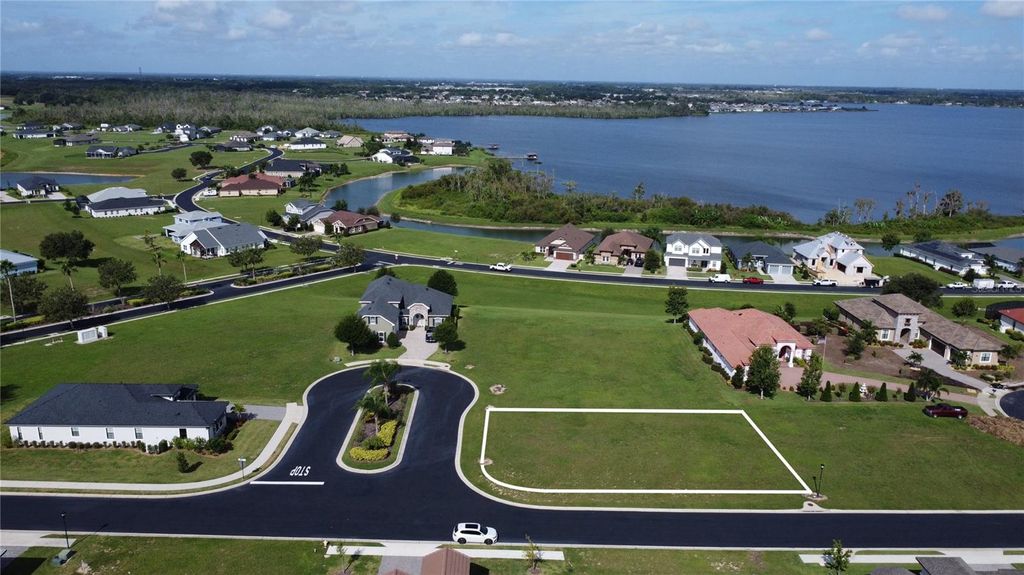 Photo of 587 Loblolly Place, Auburndale, FL 33823 (MLS # S5133708)