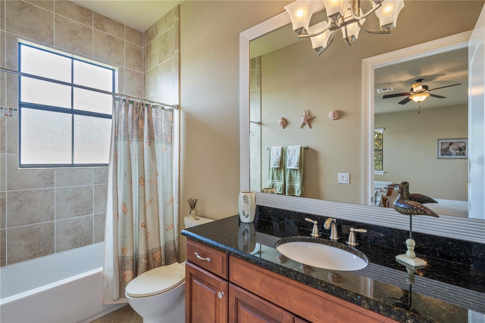 KEENES POINTE - Residential