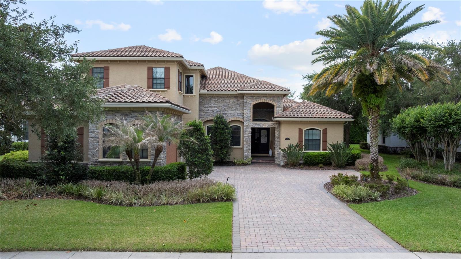 KEENES POINTE - Residential