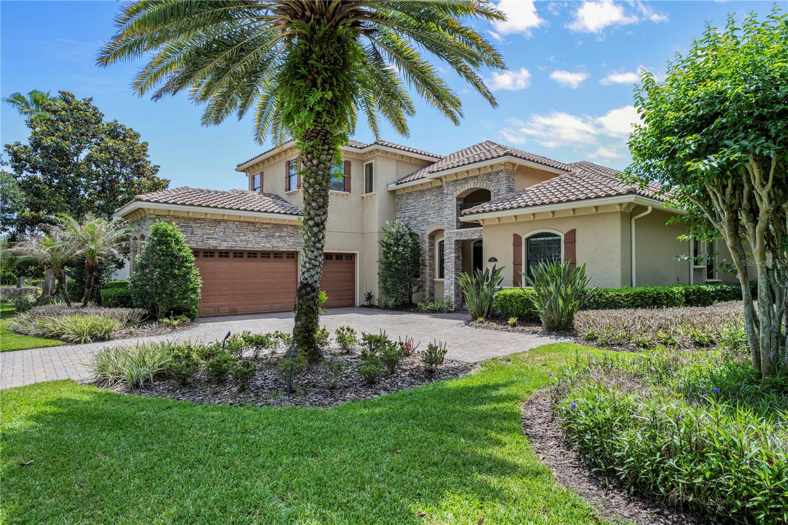 KEENES POINTE - Residential