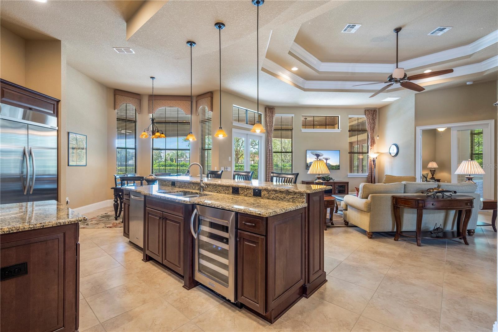 KEENES POINTE - Residential