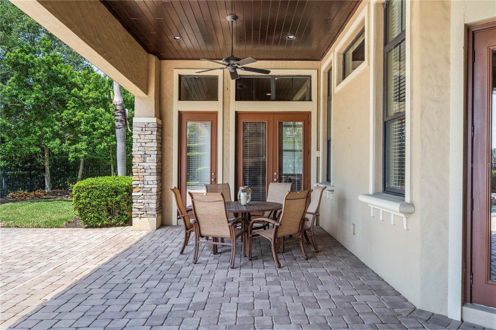 KEENES POINTE - Residential