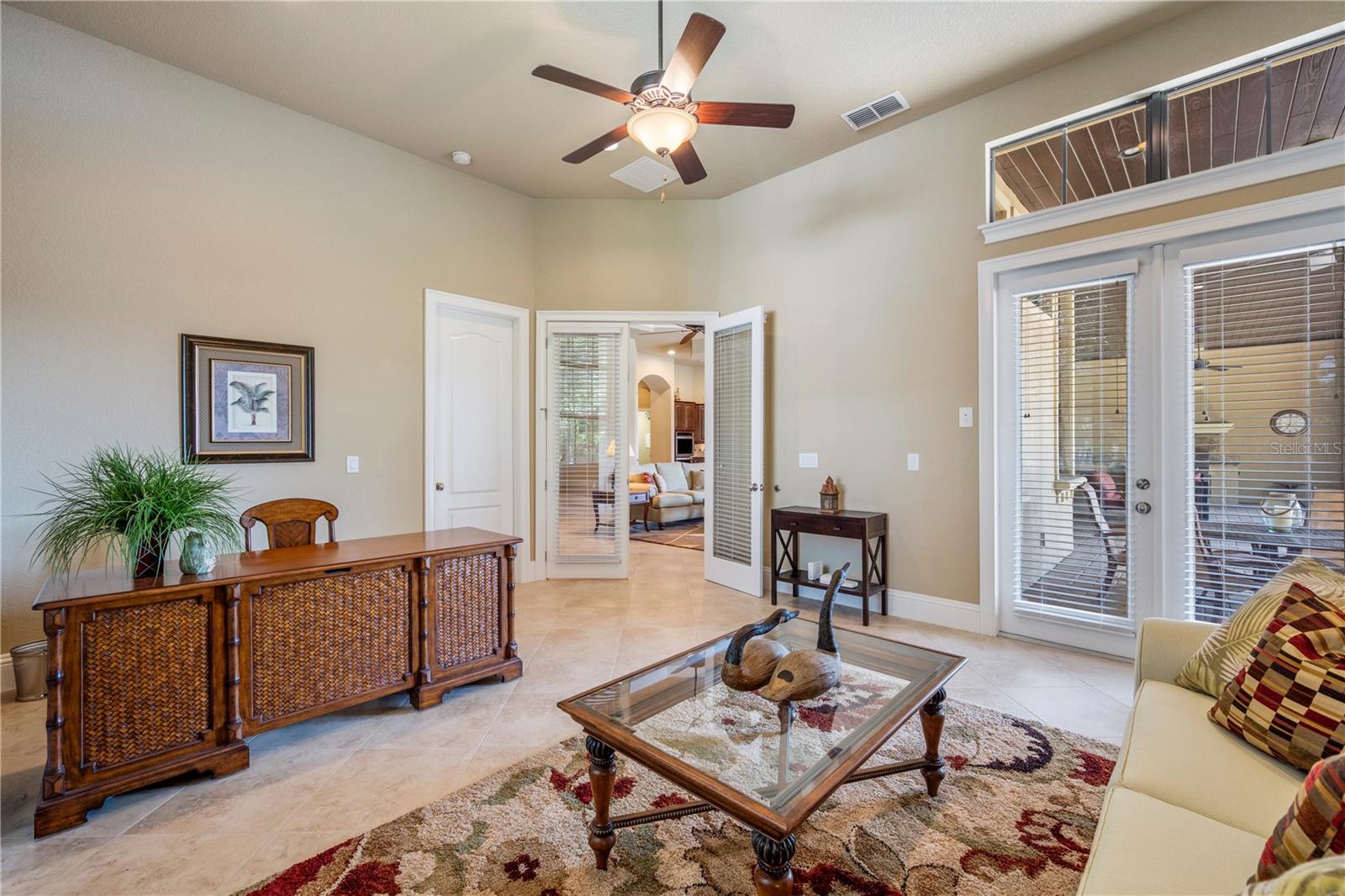 KEENES POINTE - Residential