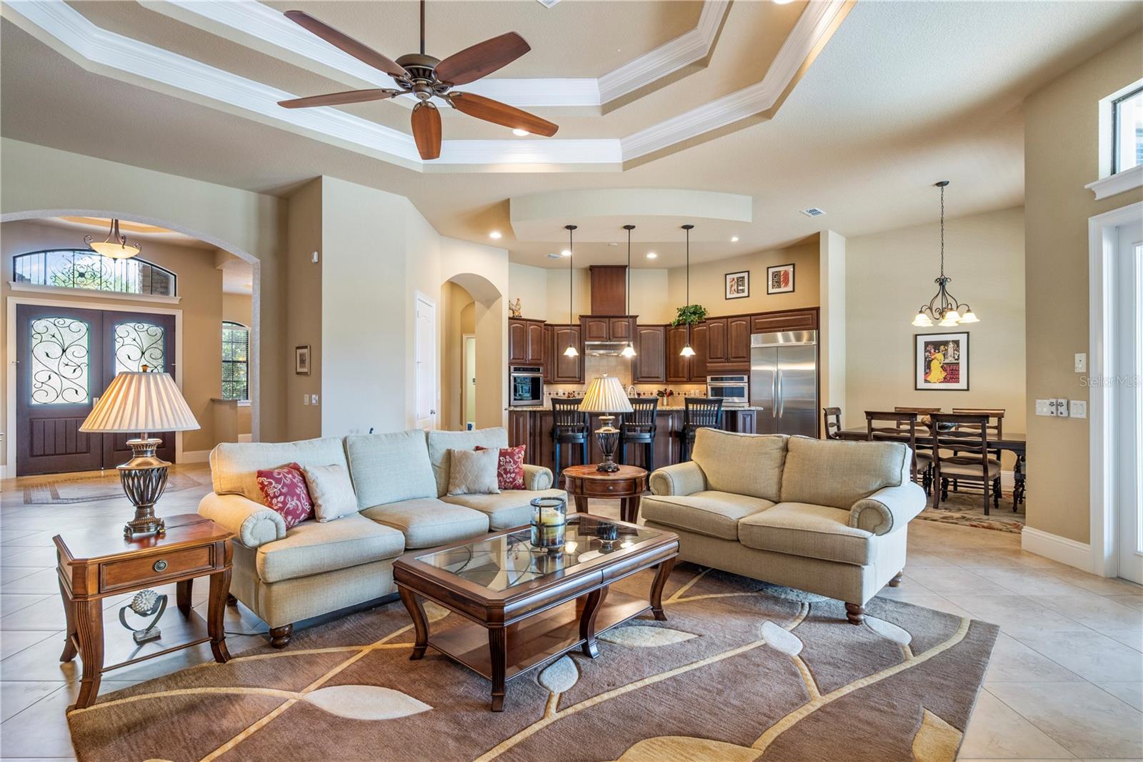 KEENES POINTE - Residential