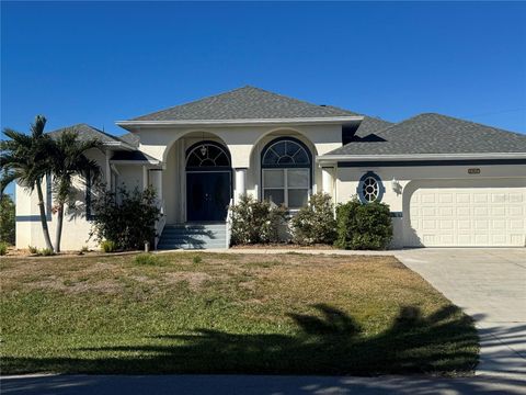 A home in PUNTA GORDA