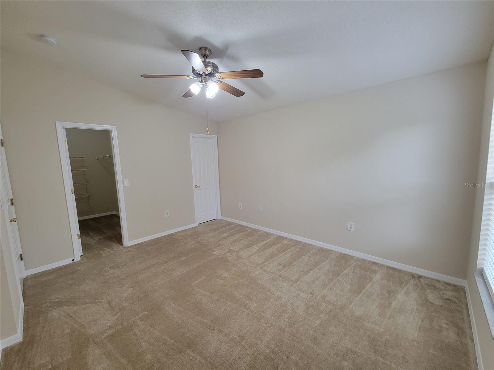 HIGHLAND SQUARE PH 01 - Residential Lease