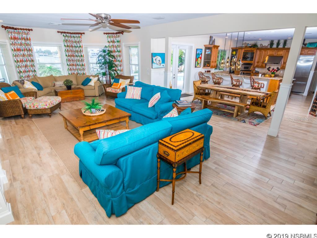 Peninsula Ave - Residential