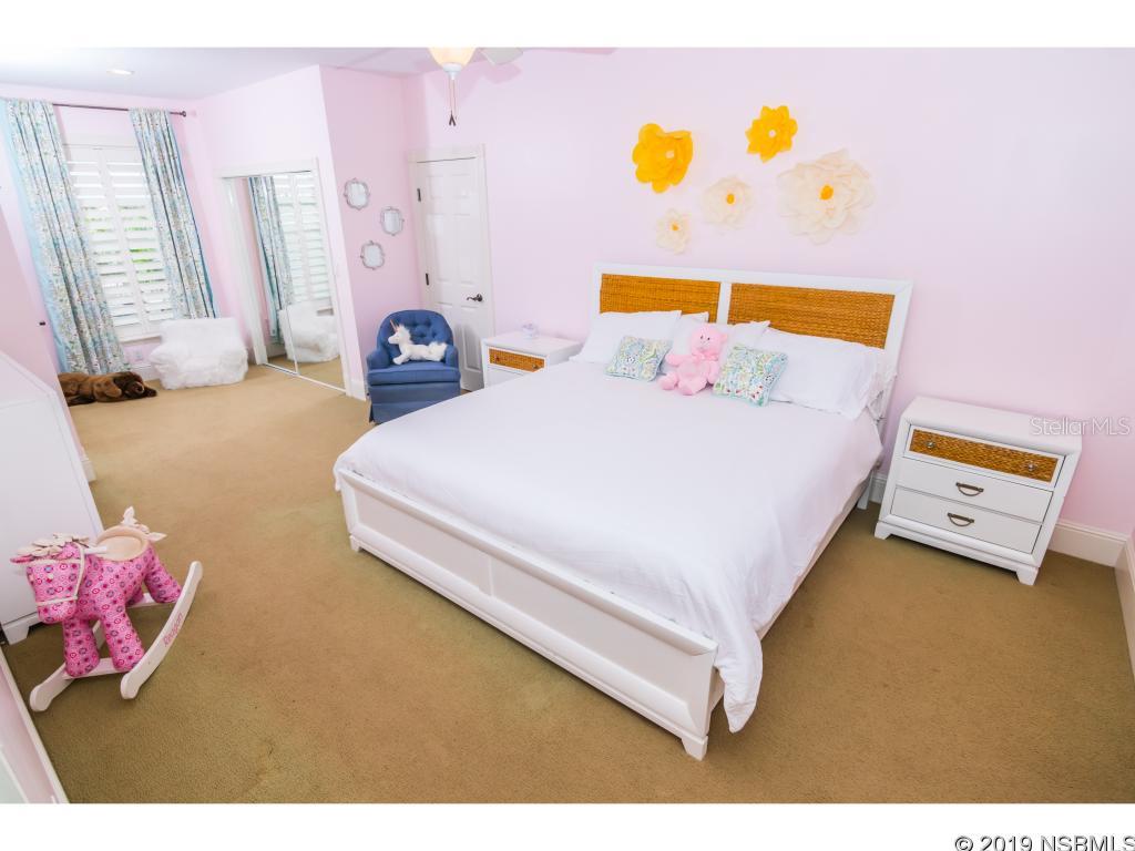 Peninsula Ave - Residential