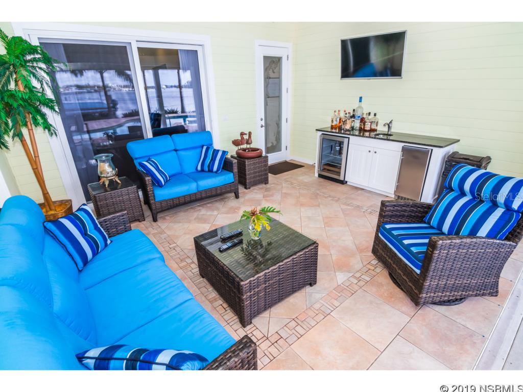 Peninsula Ave - Residential