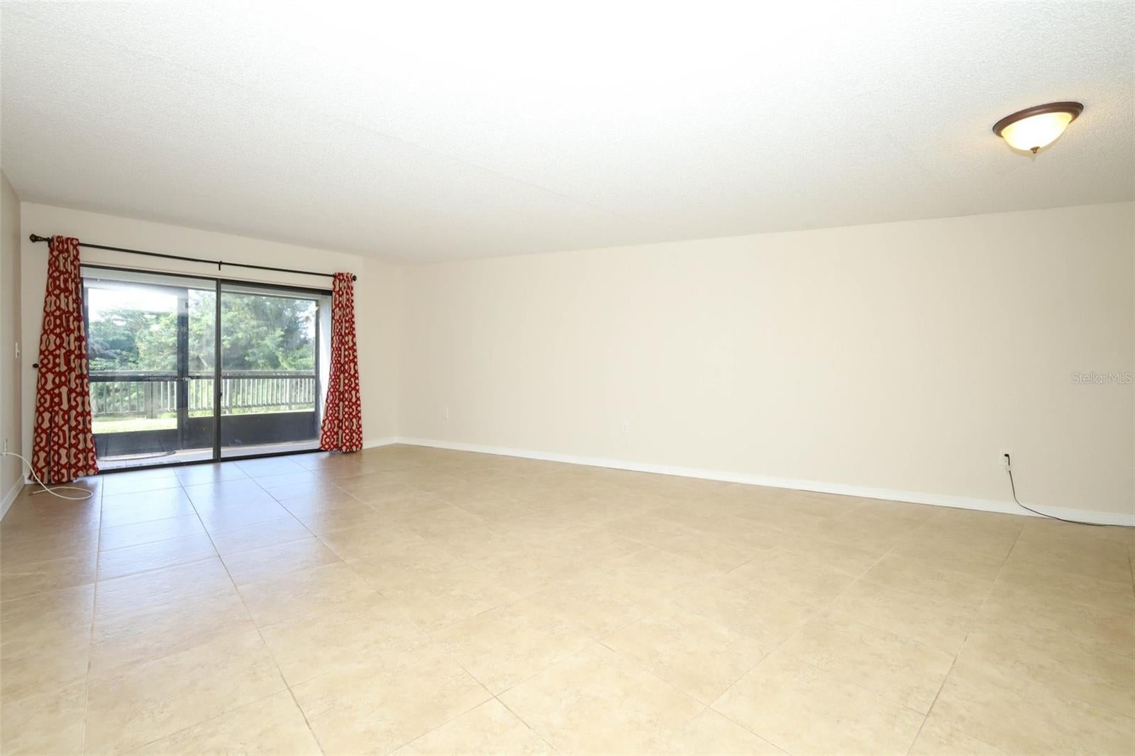1054 LOTUS COVE COURT 614