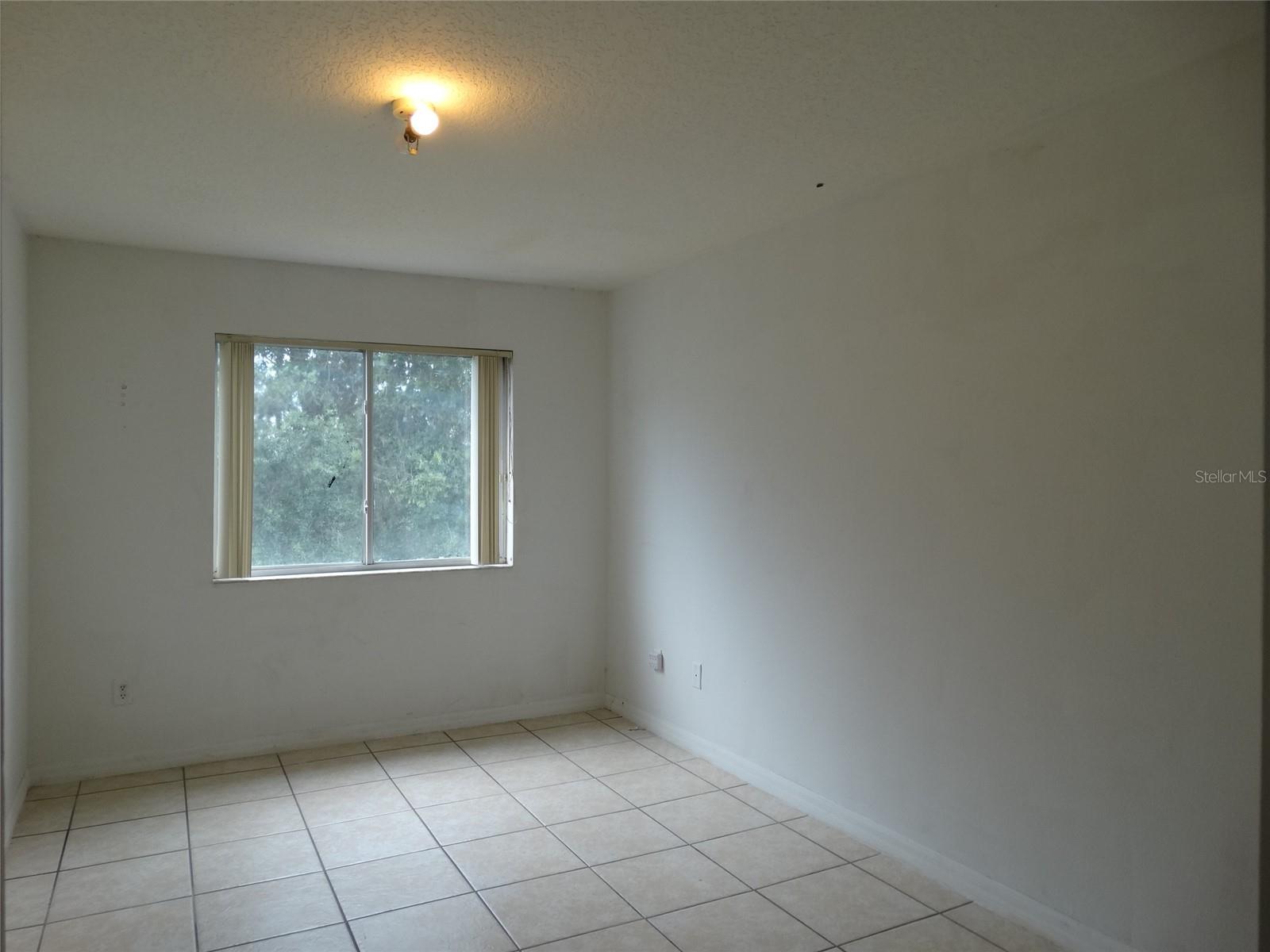 ISLAND CLUB WEST - Residential Lease