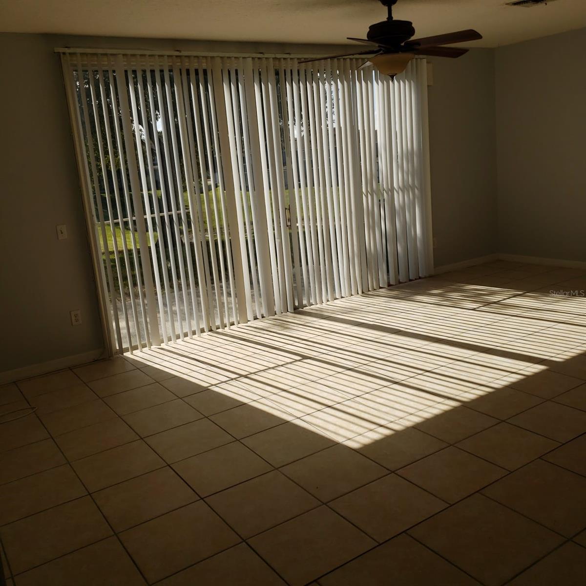 ISLAND CLUB WEST - Residential Lease