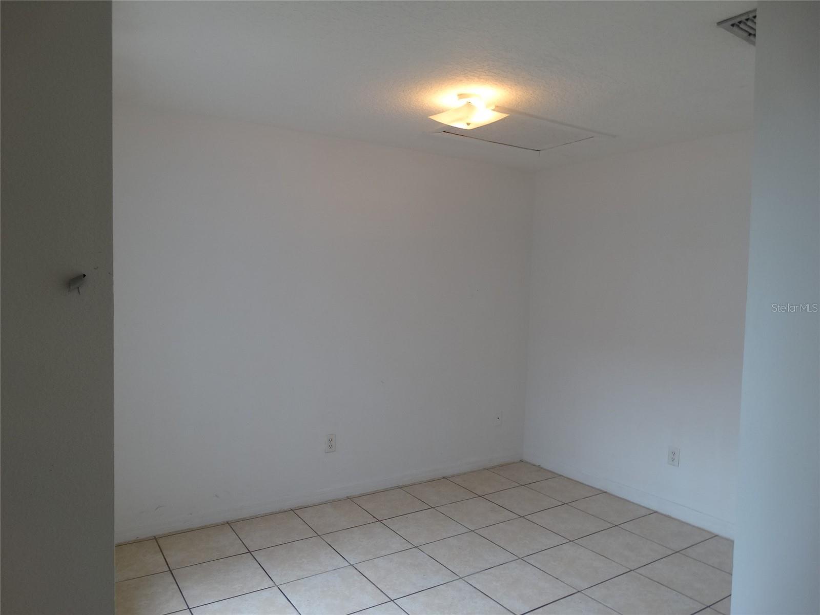 ISLAND CLUB WEST - Residential Lease