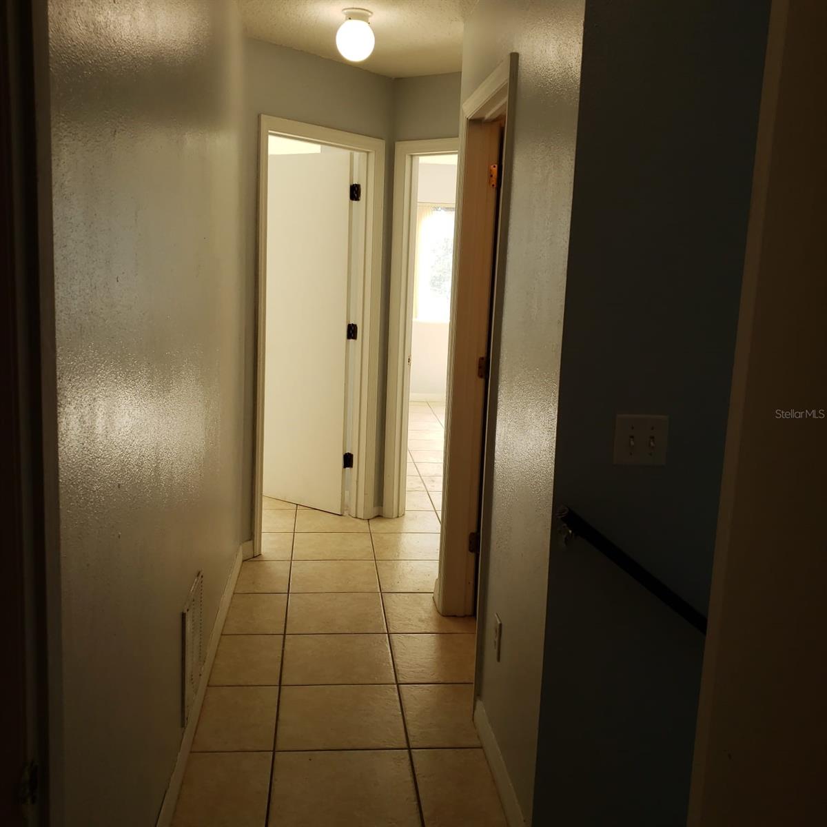 ISLAND CLUB WEST - Residential Lease