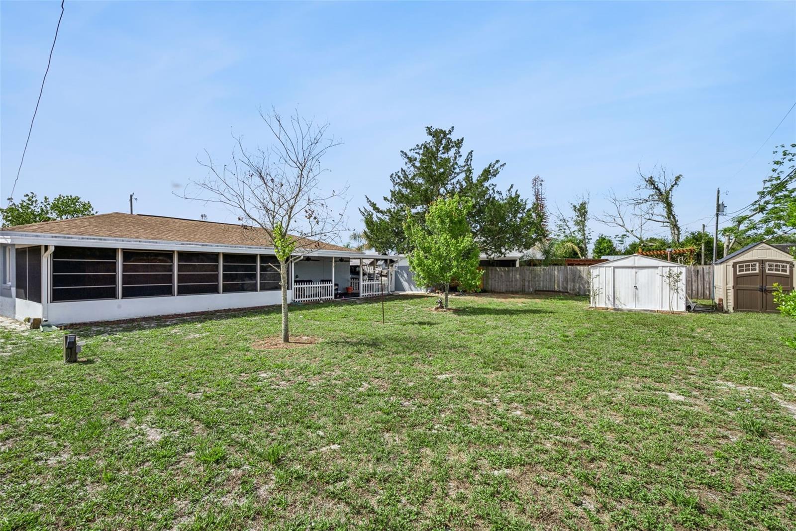 DELTONA LAKES UNIT 07 - Residential