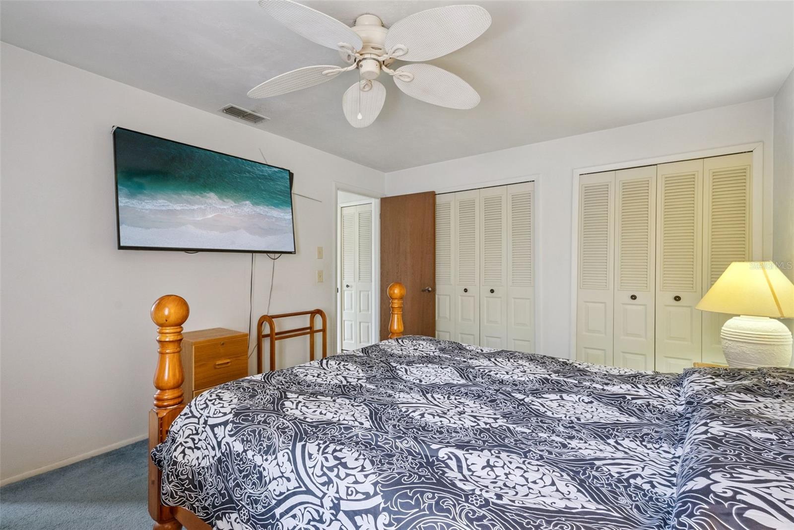 DELTONA LAKES UNIT 07 - Residential