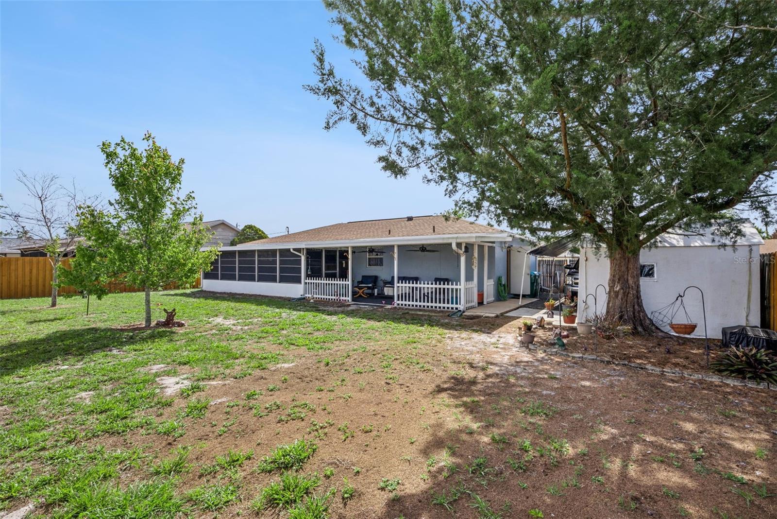 DELTONA LAKES UNIT 07 - Residential