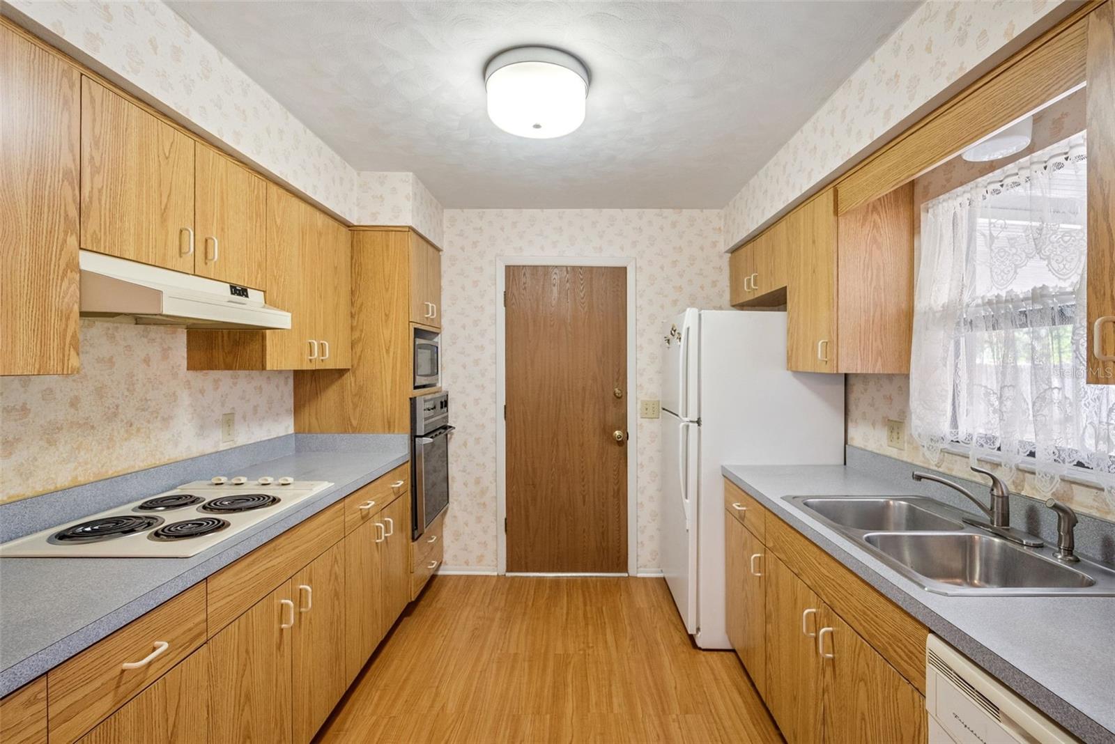 DELTONA LAKES UNIT 07 - Residential
