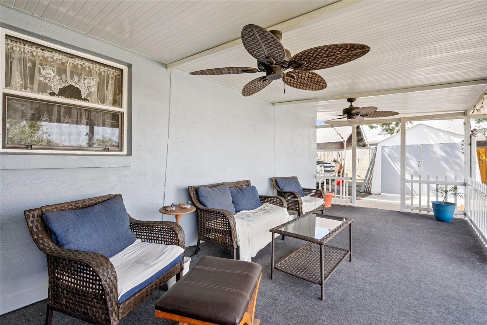 DELTONA LAKES UNIT 07 - Residential