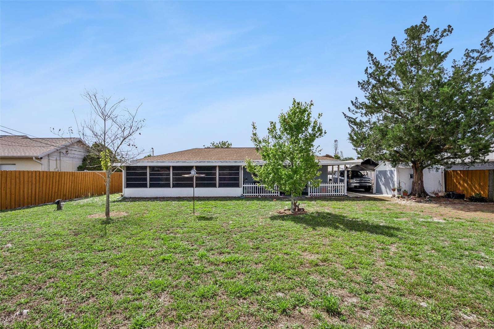 DELTONA LAKES UNIT 07 - Residential