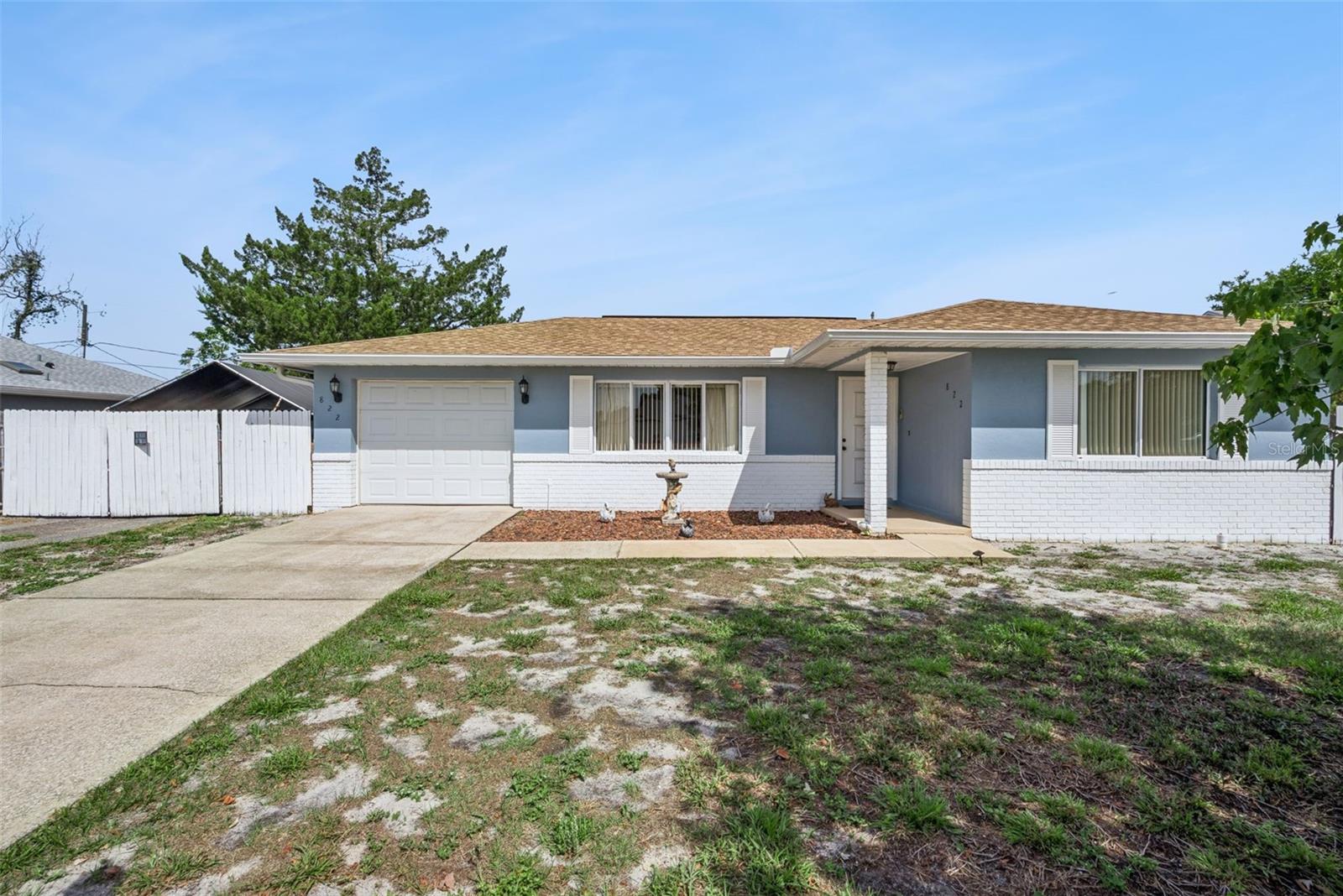 DELTONA LAKES UNIT 07 - Residential