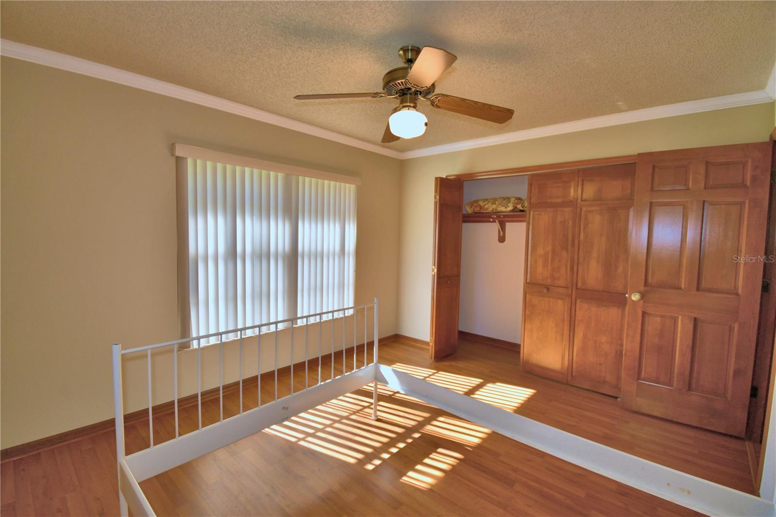 OAKVIEW ESTATES UN 3 - Residential