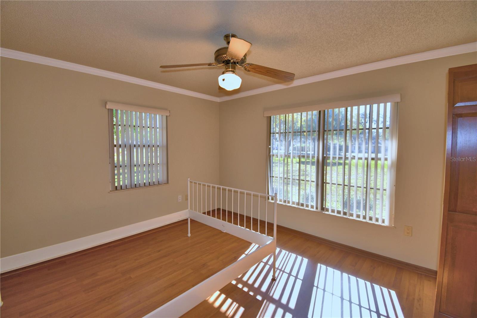 OAKVIEW ESTATES UN 3 - Residential