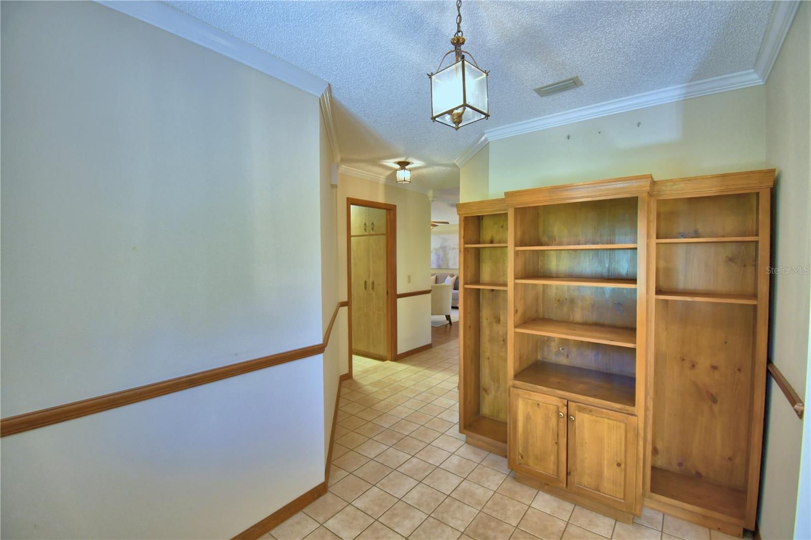 OAKVIEW ESTATES UN 3 - Residential