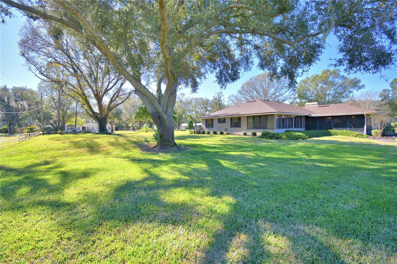 OAKVIEW ESTATES UN 3 - Residential