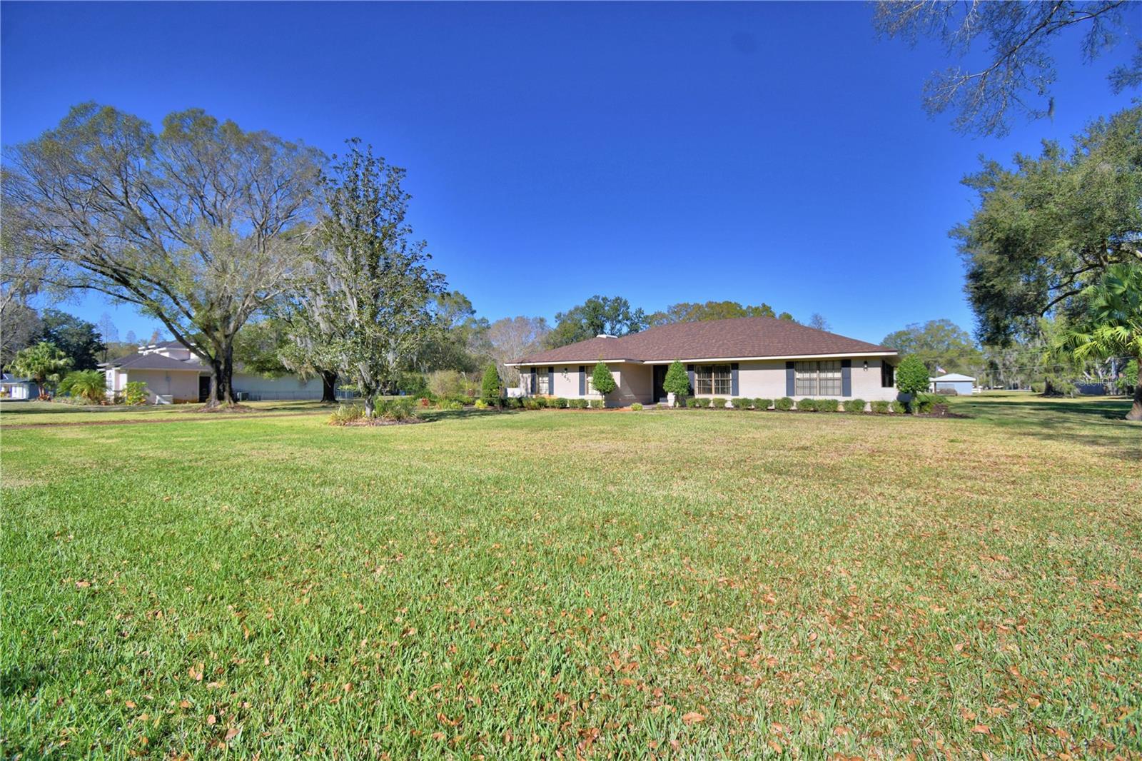 OAKVIEW ESTATES UN 3 - Residential