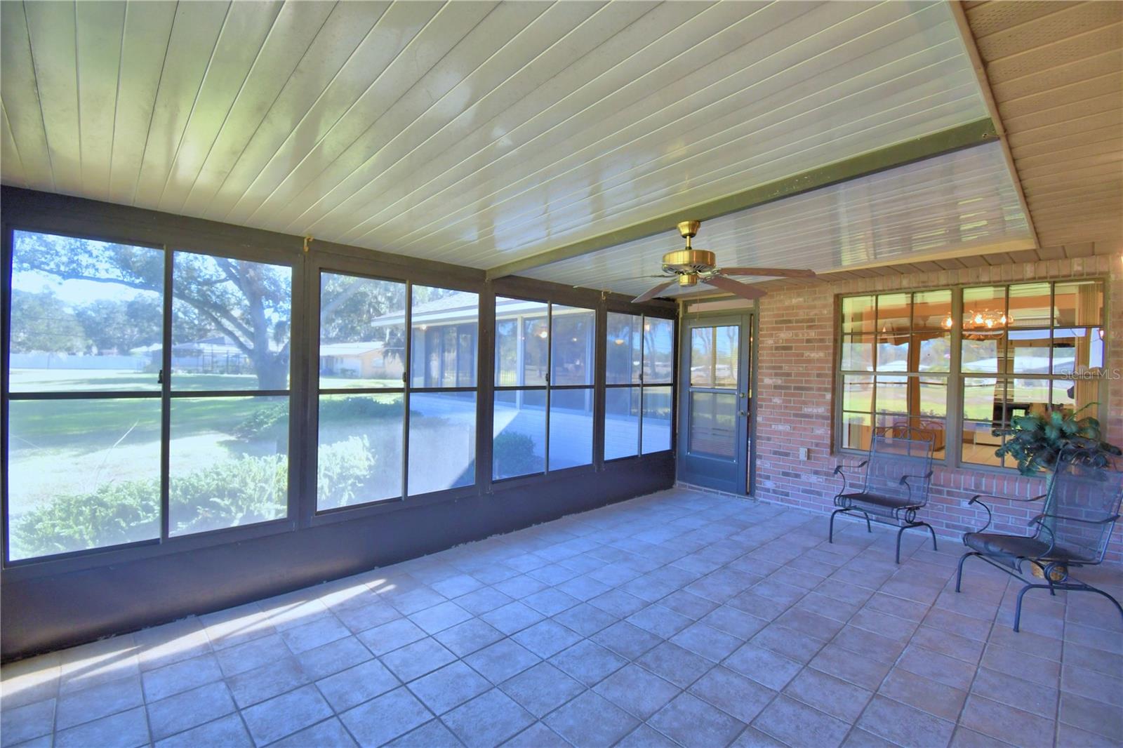 OAKVIEW ESTATES UN 3 - Residential