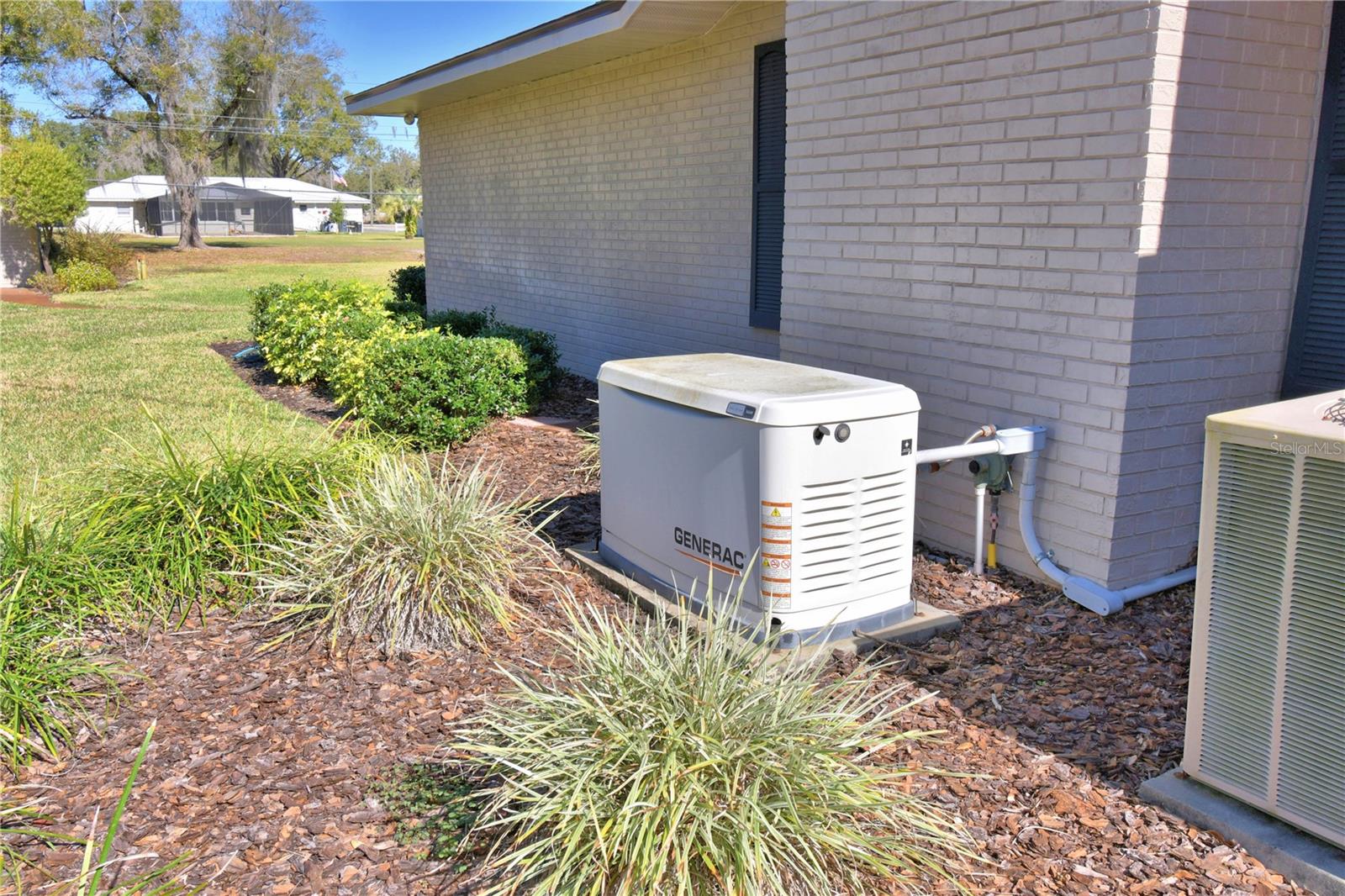 OAKVIEW ESTATES UN 3 - Residential