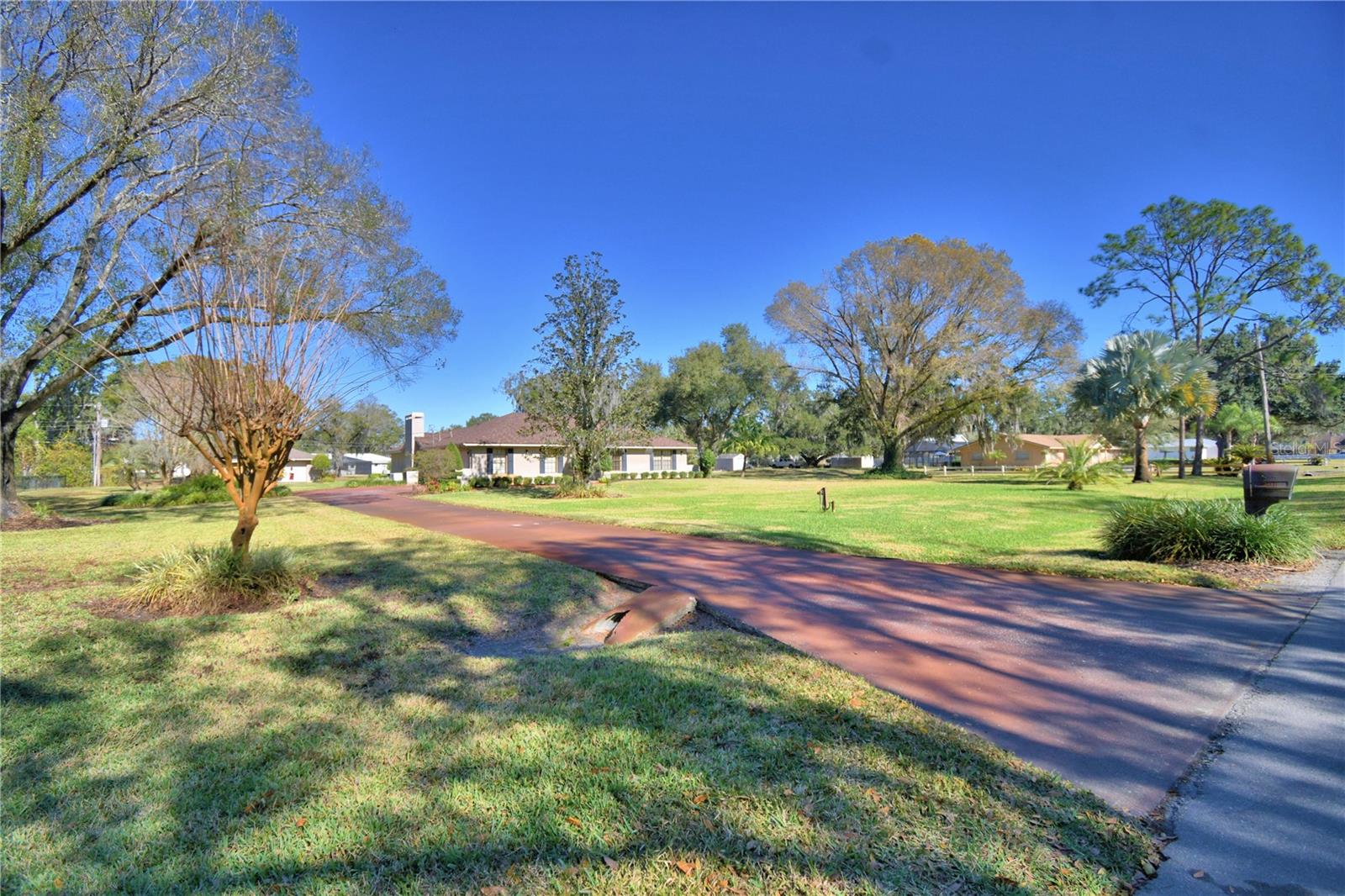 OAKVIEW ESTATES UN 3 - Residential