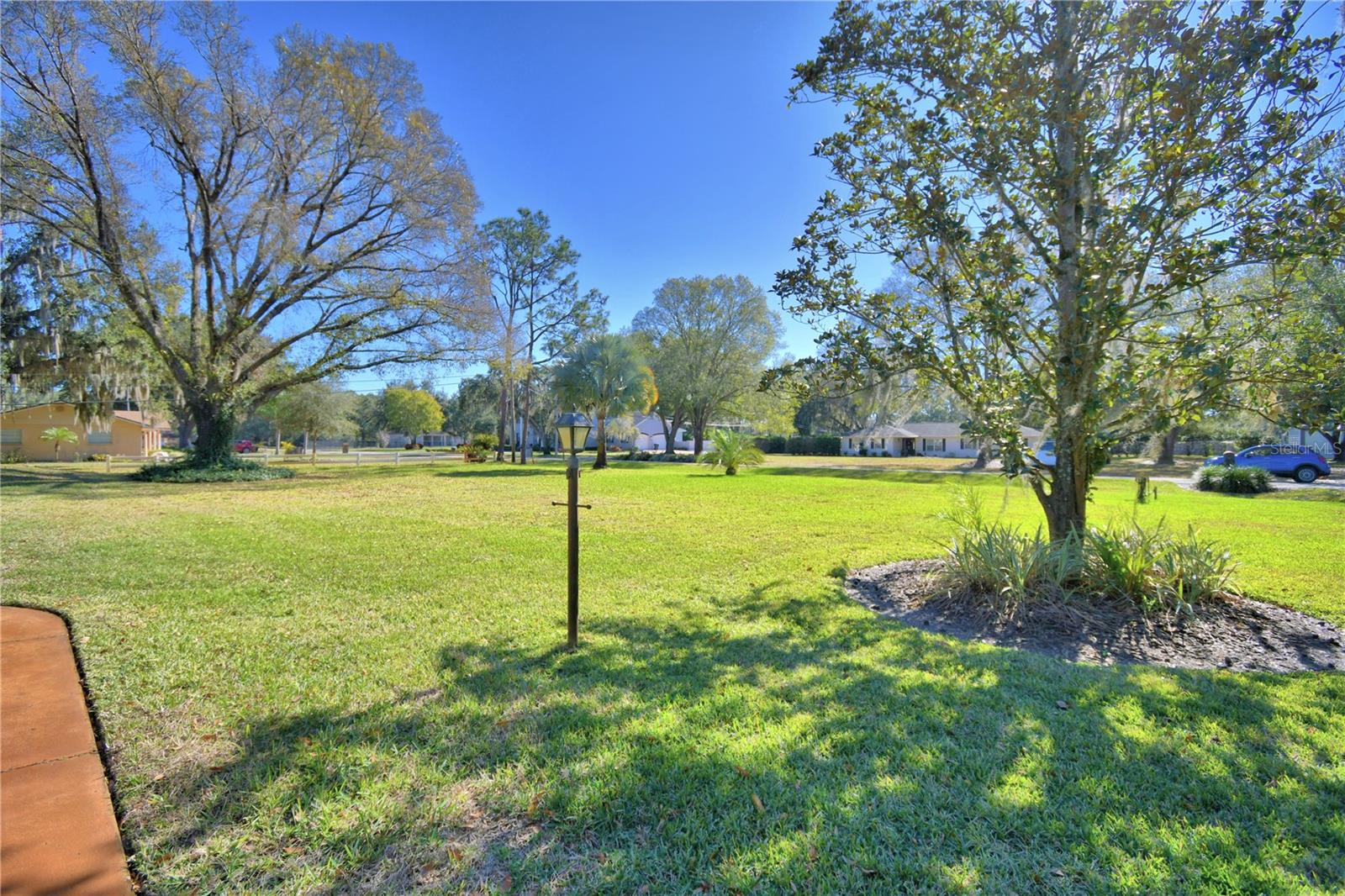 OAKVIEW ESTATES UN 3 - Residential